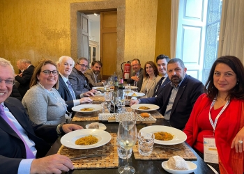 Entrañable reencuentro de las asociaciones de protocolo de España