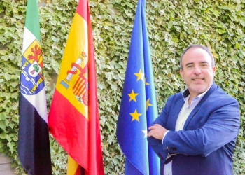 “Nuestros palacios de congresos pueden acoger eventos de hasta 1.300 personas en Badajoz, Cáceres, Mérida y Plasencia”