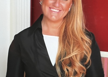 “Para mí, todo es comunicación, tanto lo que se hace y dice, como lo que se omite. El protocolo también; son códigos”