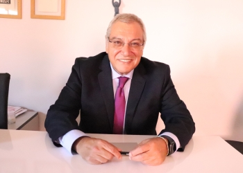 “No solo enseñamos a los alumnos a hacer eventos; tenemos el deber de enseñarles a trabajar”