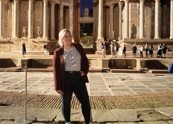 La Universidad Camilo José Cela premia a Alba Estévez por su TFM sobre la sostenibilidad en los eventos