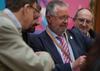 “De nuevo del luto oficial a la Inteligencia Artificial. ¡Nos vemos en Santiago!”