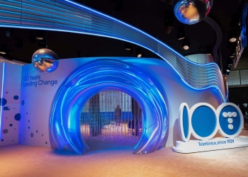 El innovador stand que Telefónica utilizó en el MWC24 con motivo de su centenario