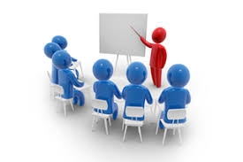 La AEP colaborará con Educación en el diseño de contenidos de FP que incorporen competencias de protocolo