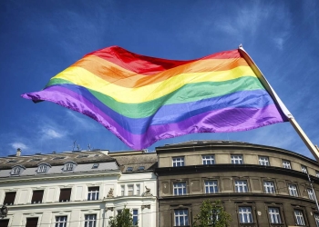 La bandera LGTBI y su uso en edificios públicos: análisis de la reciente sentencia del Tribunal Supremo